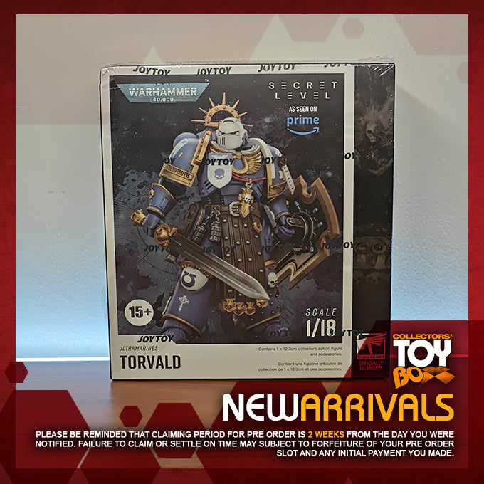 Joytoy 1/18 Warhammer 40k Ultramarines - Torvald with Power Sword, Stormshield and Bolt Pistol