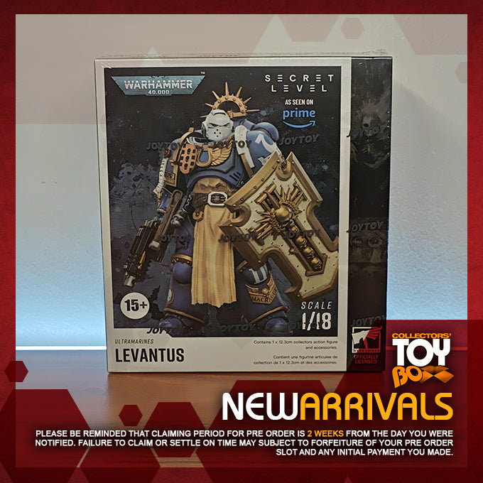 Joytoy 1/18 Warhammer 40k Ultramarines - Levantus with Power Sword, Stormshield and Bolt Pistol