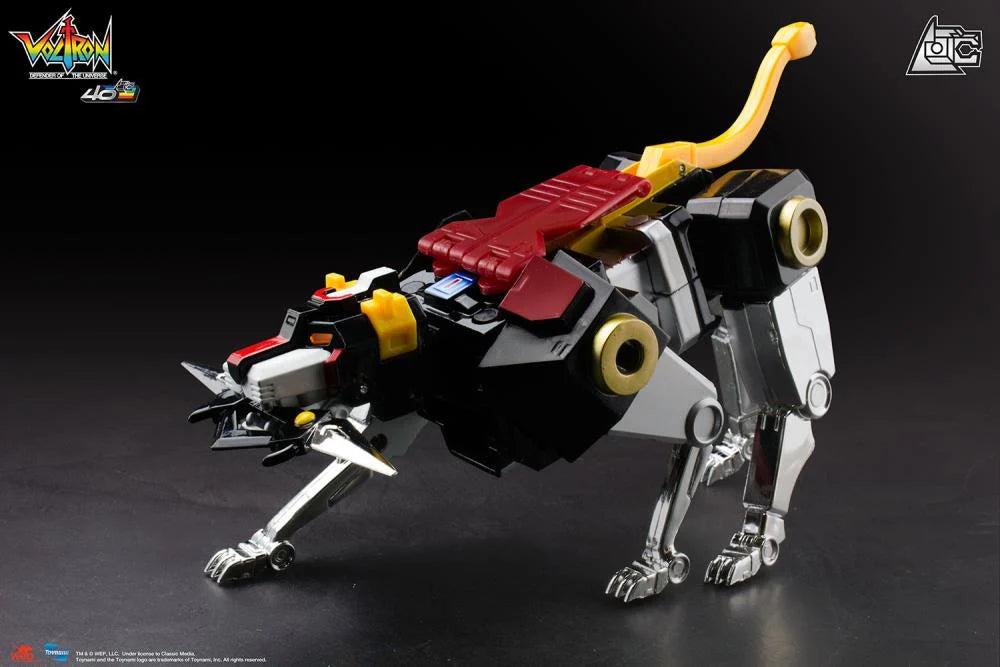 Toynami Voltron Defender of the Universe 40th Anniversary Collector's Set