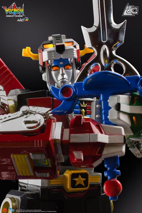 Toynami Voltron Defender of the Universe 40th Anniversary Collector's Set