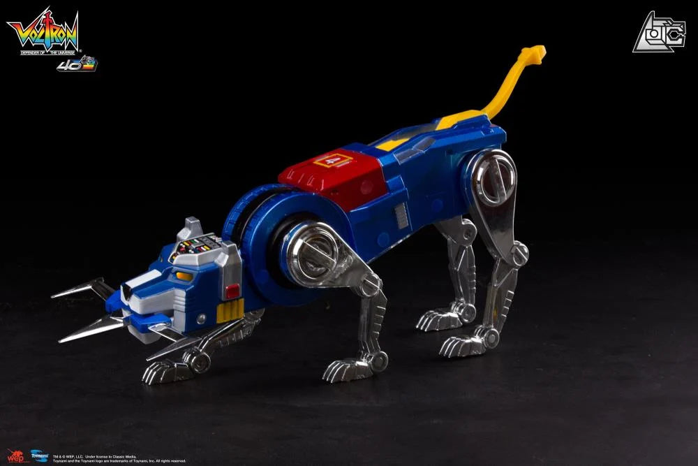Toynami Voltron Defender of the Universe 40th Anniversary Collector's Set