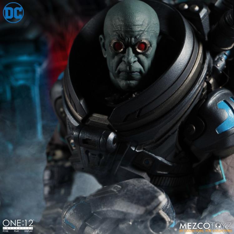 Mezco One:12 Collective DC Mr Freeze Deluxe Edition