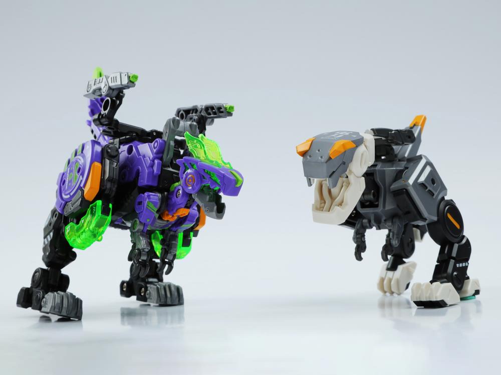 52Toys BeastBox - BB-46 Acid Ghost & BB-02LM Lithiumon