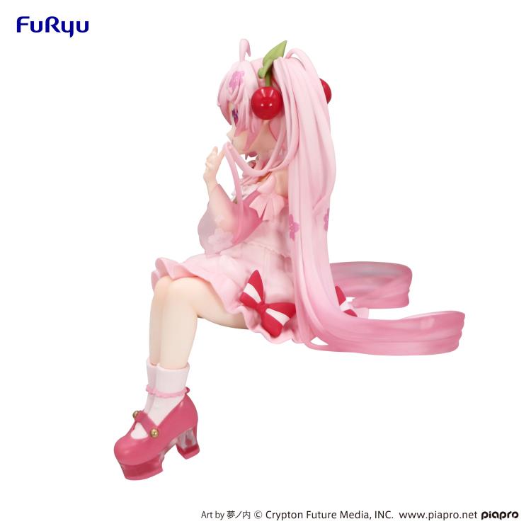 FuRyu Noodle Stopper Vocaloid Hatsune Miku - Sakura Miku (2025)
