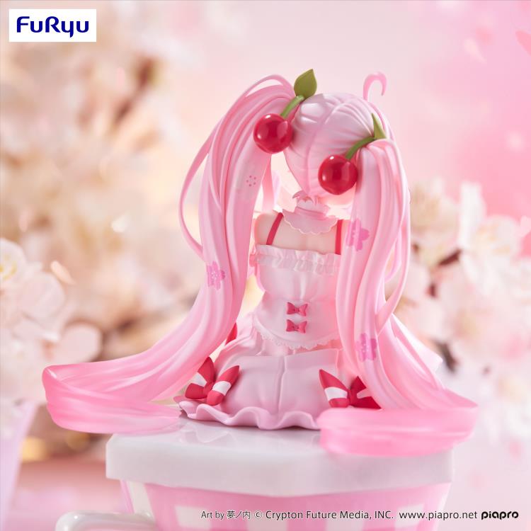 FuRyu Noodle Stopper Vocaloid Hatsune Miku - Sakura Miku (2025)