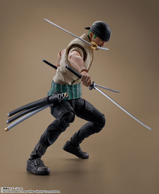 SH Figuarts Netflix One Piece - Roronoa Zoro