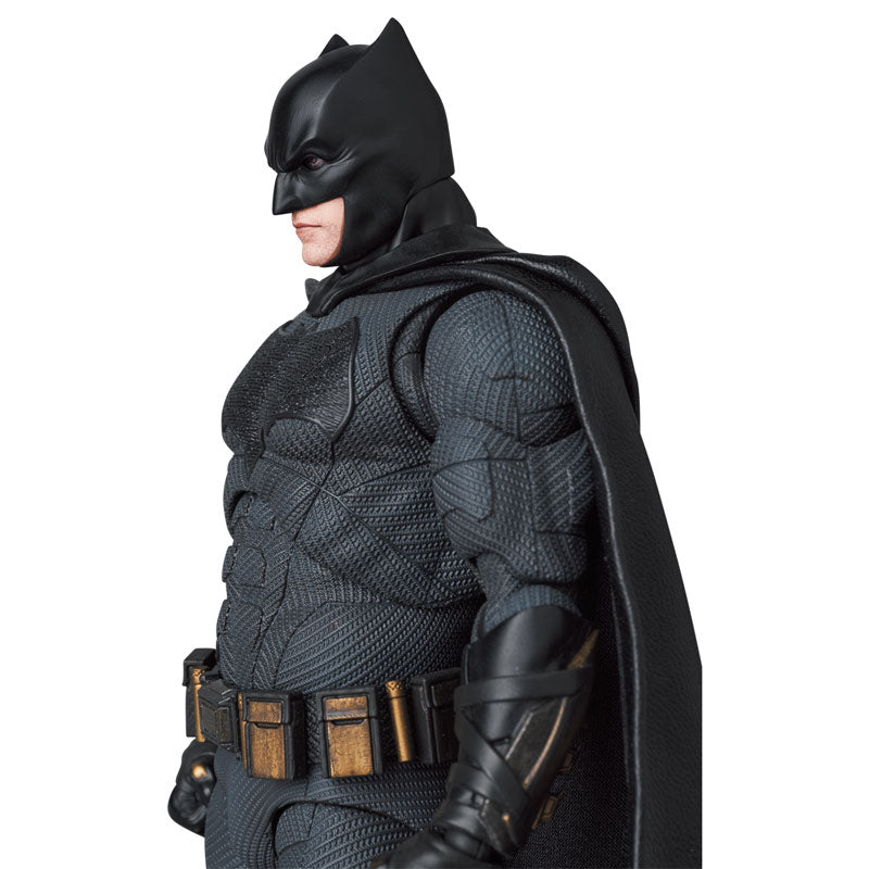 Mafex DC Zack Snyder's Justice League - Batman