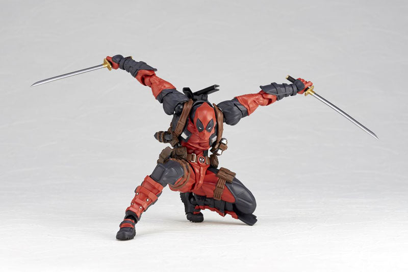 Revoltech Amazing Yamaguchi Marvel - Deadpool Version 2.5