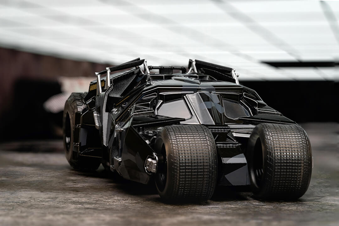 Jada Toys 1/24 DC The Dark Knight 2008 Batmobile with Batman Next Level
