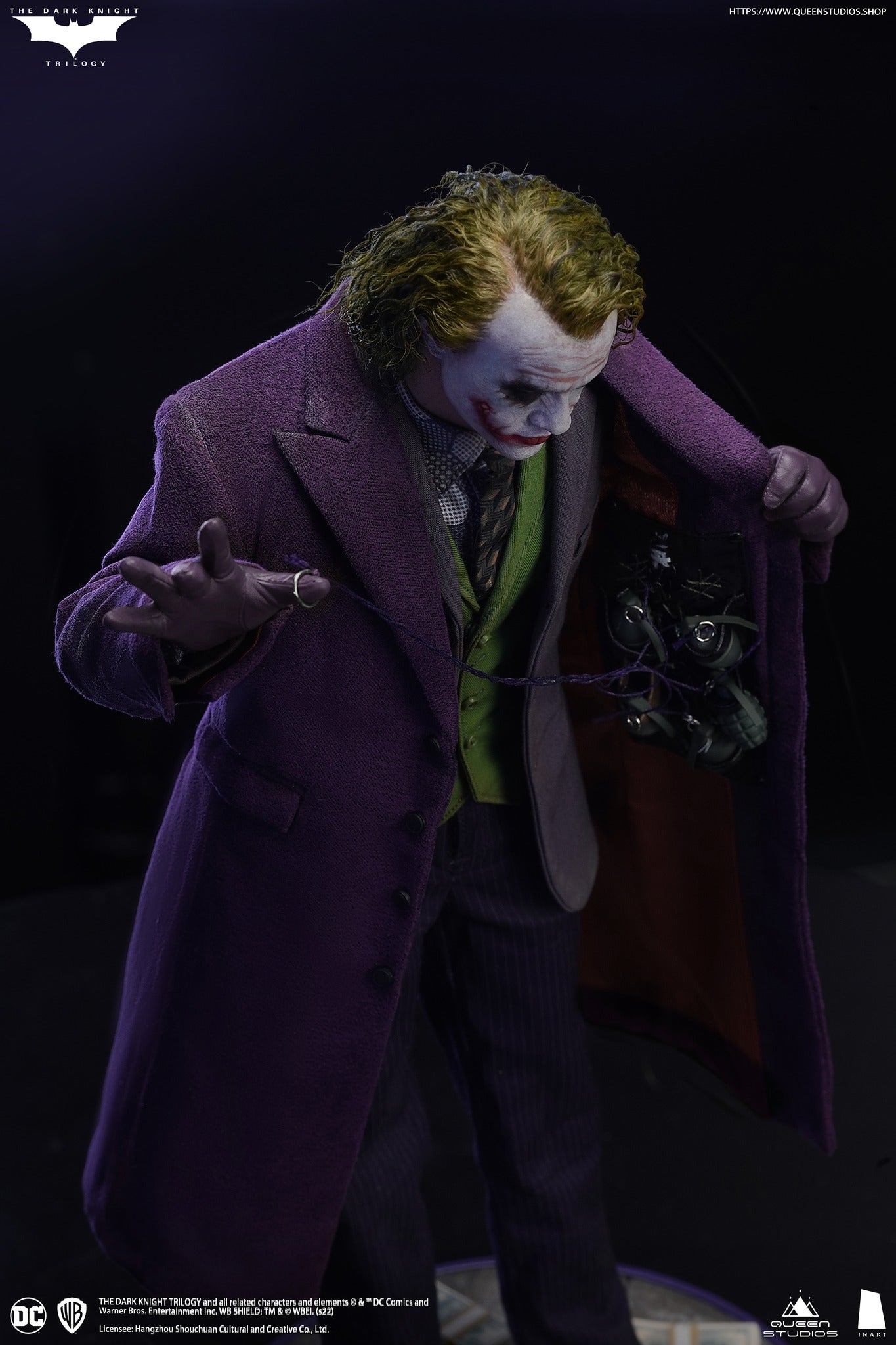 Queen Studios InArt 1/6 DC The Dark Knight Joker Deluxe
