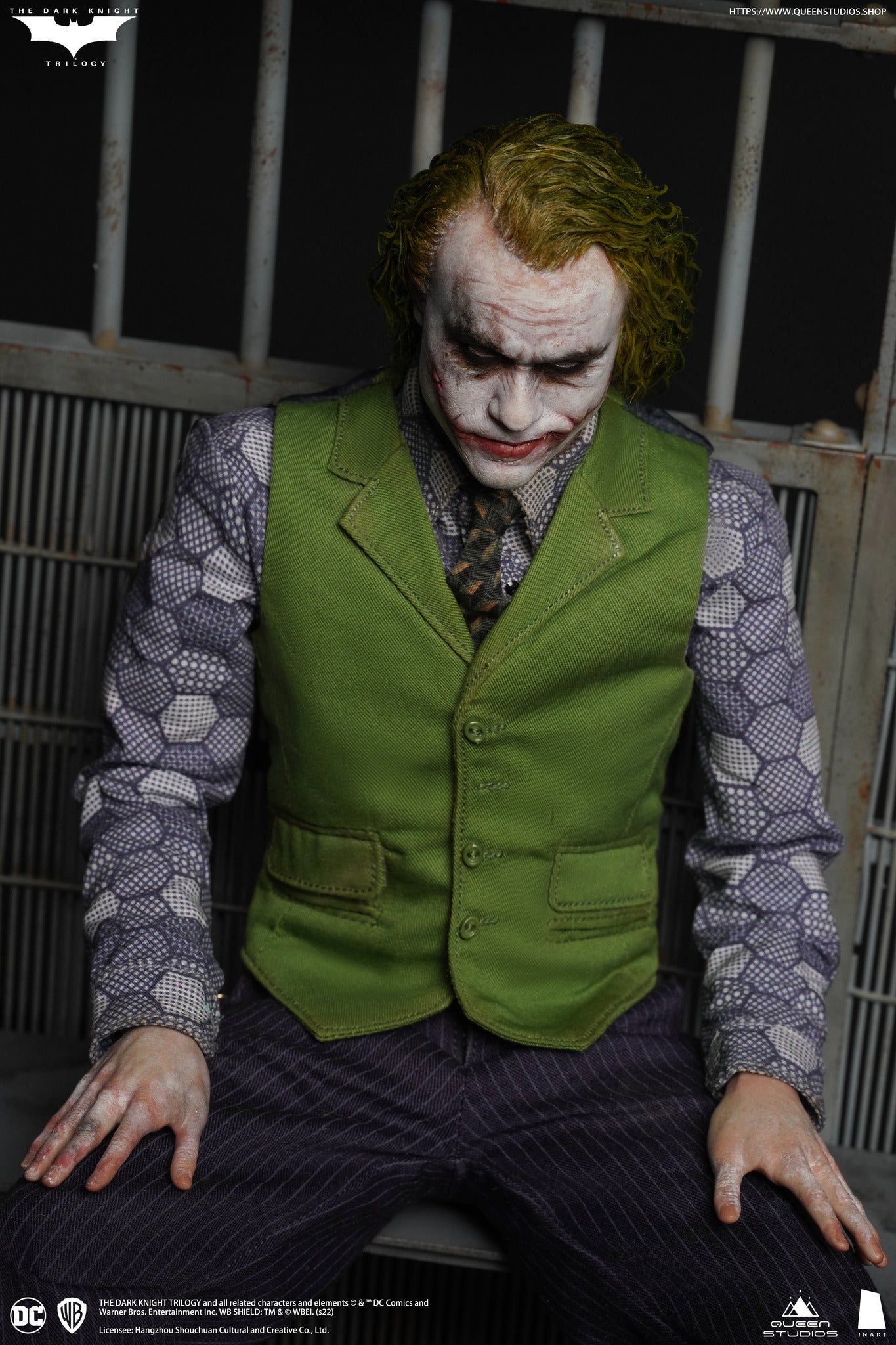 Queen Studios InArt 1/6 DC The Dark Knight Joker Deluxe
