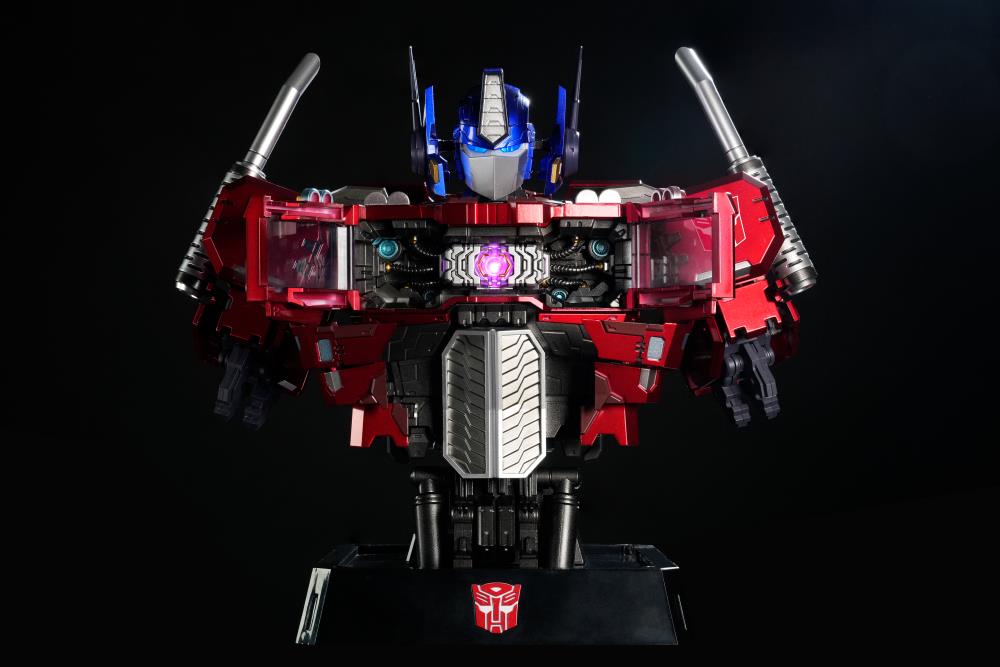 Hasbro Bust Generation Transformers - Optimus Prime Mechanic Bust
