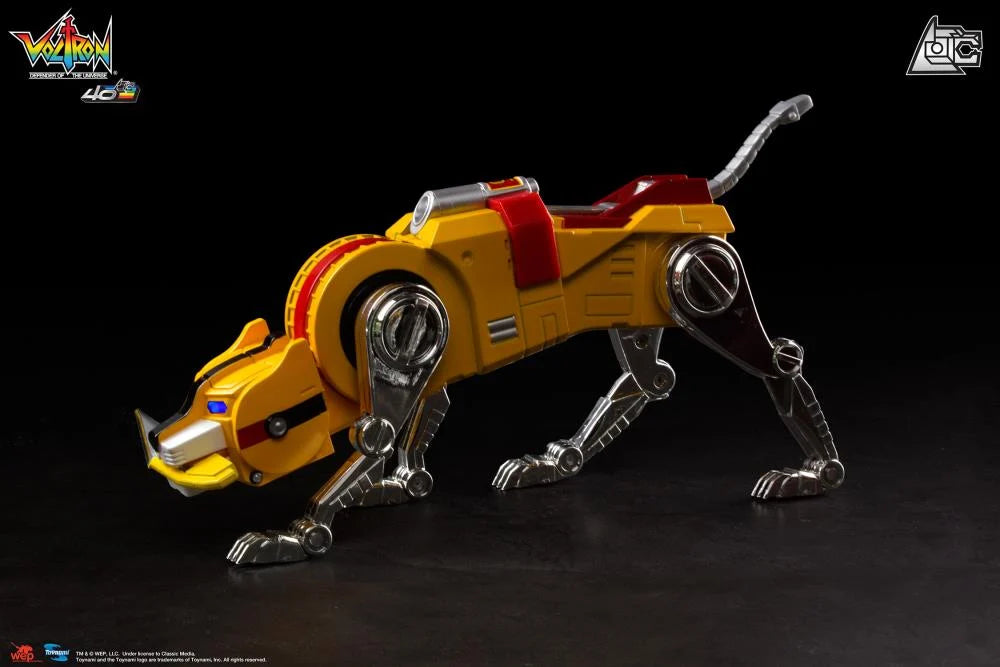 Toynami Voltron Defender of the Universe 40th Anniversary Collector's Set