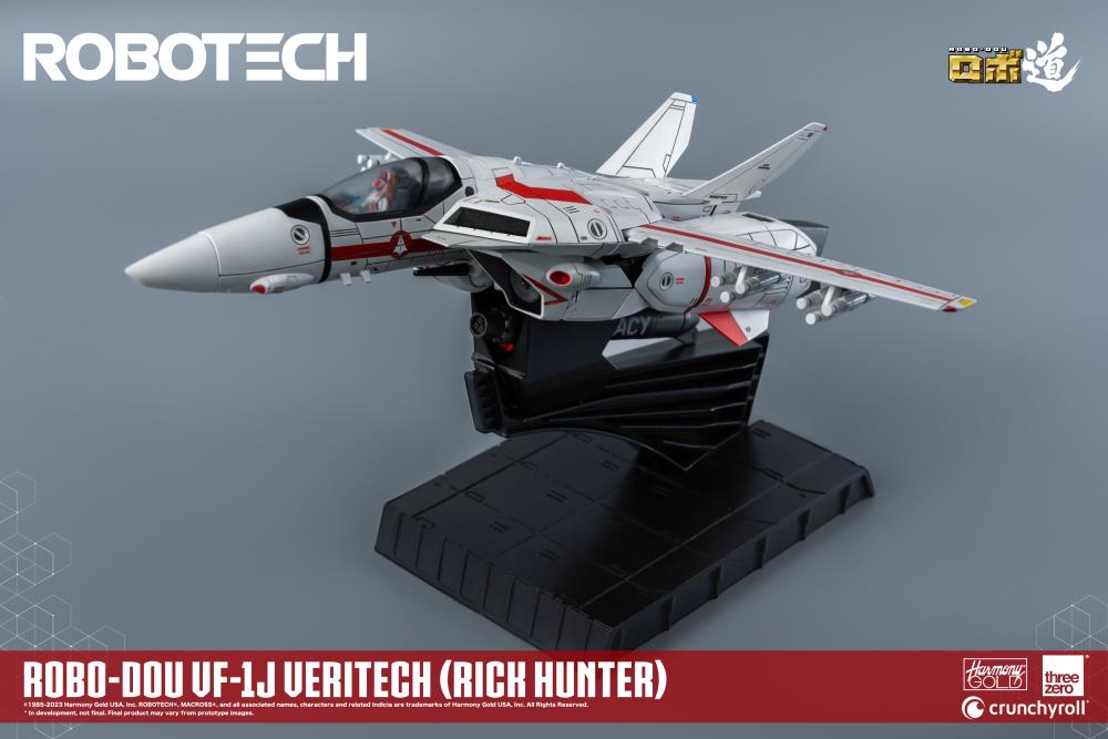 ThreeZero Robo Dou Robotech VF-1J Veritech (Rick Hunter)
