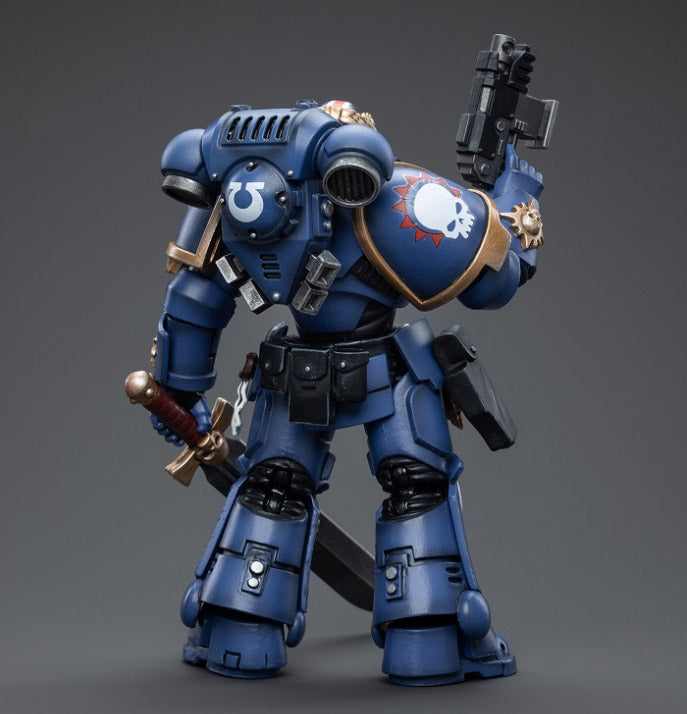 Joytoy 1/18 Warhammer 40K Ultramarines Primaris Lieutenant Argaranthe