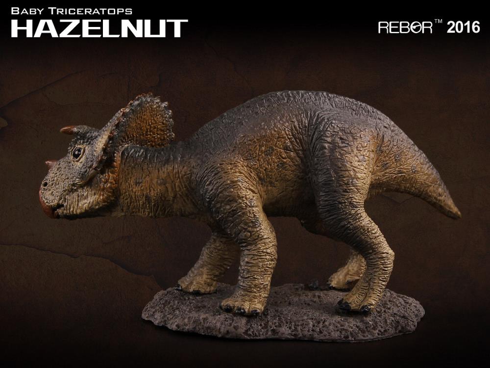 Rebor 1/35 Baby Triceratops Hazelnut