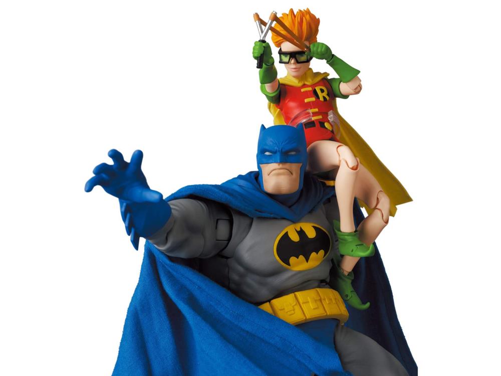 Mafex DC The Dark Knight Returns Batman Blue Version and Robin 2 Pack