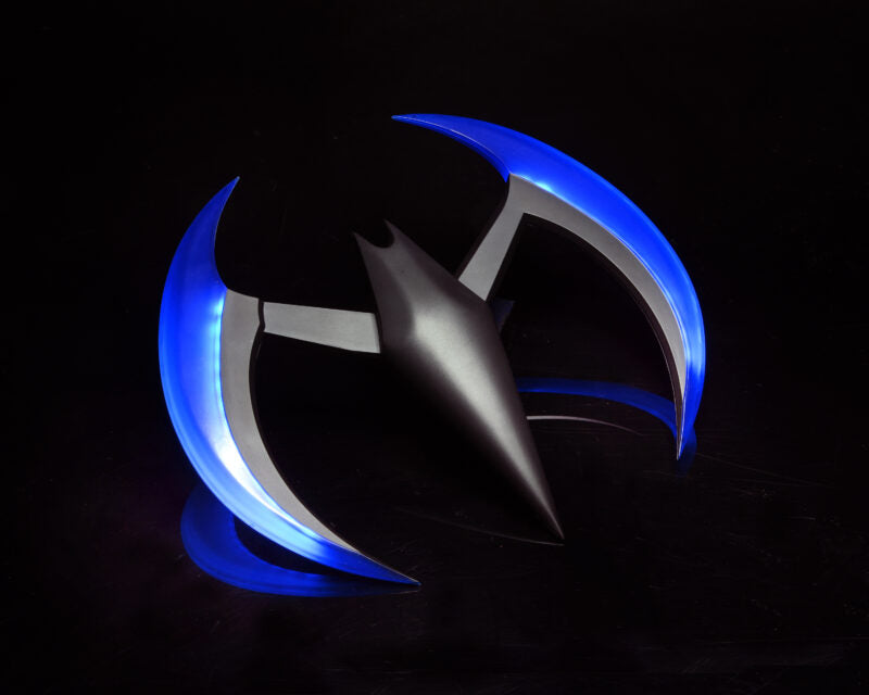 Neca Prop Replica DC Batman Beyond Batarang (Light Up) (Dented Box)