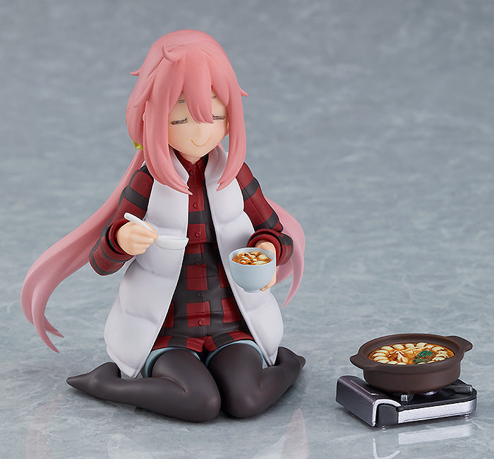 figma Laid Back Camp Nadeshiko Kagamihara DX