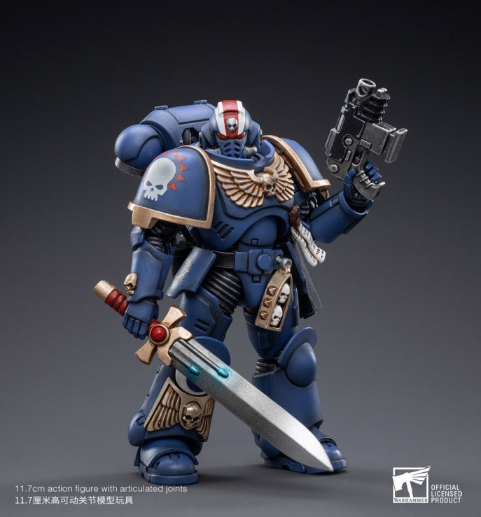 Joytoy 1/18 Warhammer 40K Ultramarines Heroes of the Chapter Primaris Lieutenant Erastus