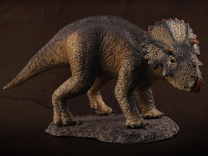Rebor 1/35 Baby Triceratops Hazelnut