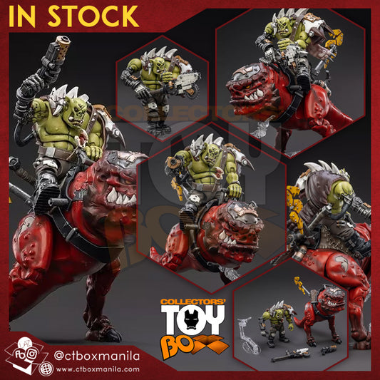 Joytoy 1/18 Warhammer 40K Orks Squighog - Nob On Smasha Squig