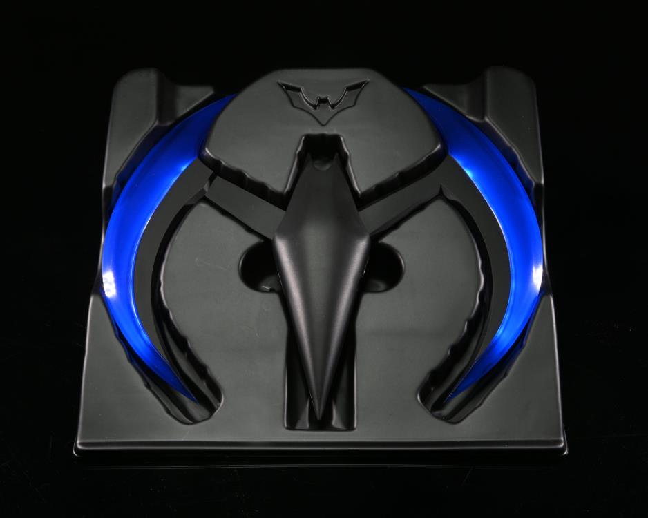 Neca Prop Replica DC Batman Beyond Batarang (Light Up) (Dented Box)