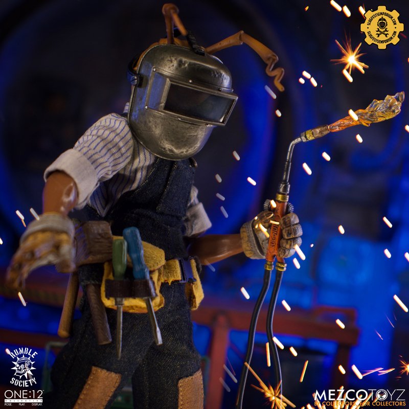 Mezco One:12 Collective - Local 112 Union Gomez