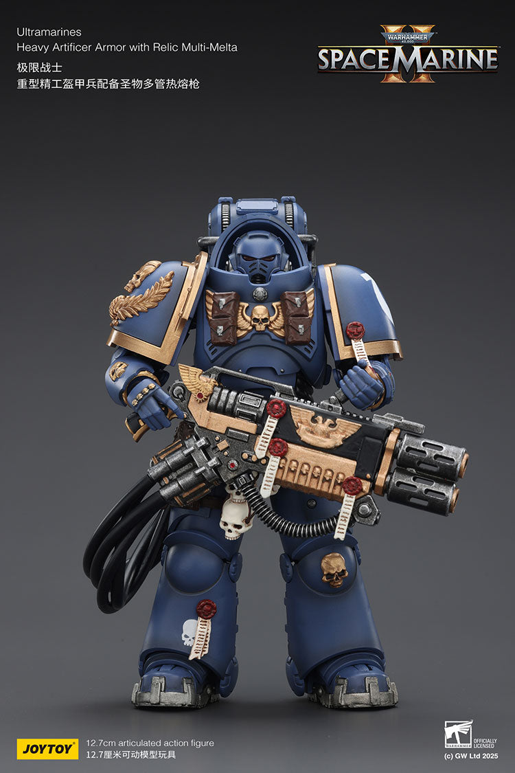 Joytoy 1/18 Warhammer 40k Space Marine Ultramarines - Heavy Artificer Armor with Relic Multi-Melta