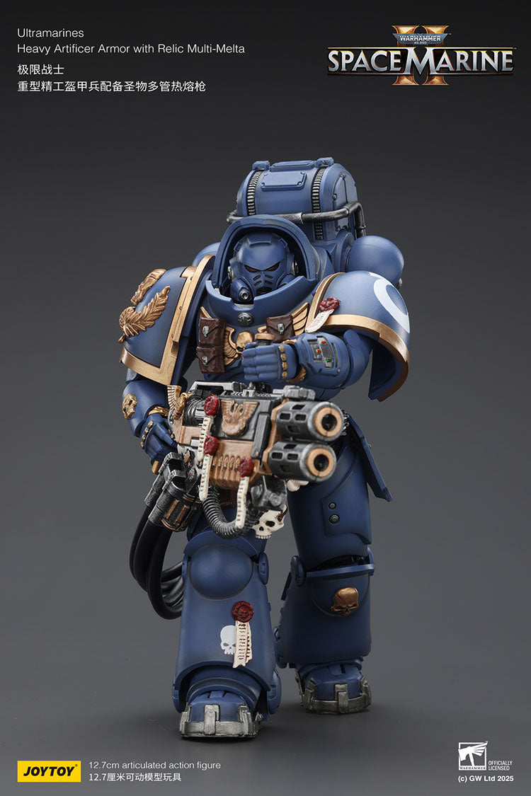 Joytoy 1/18 Warhammer 40k Space Marine Ultramarines - Heavy Artificer Armor with Relic Multi-Melta