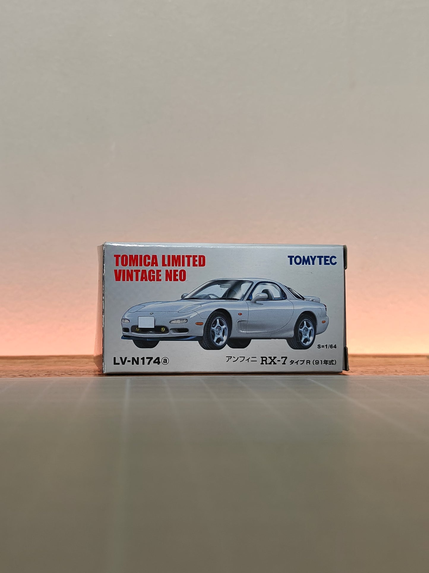 Tomica Cars 1/64 Limited Vintage Neo