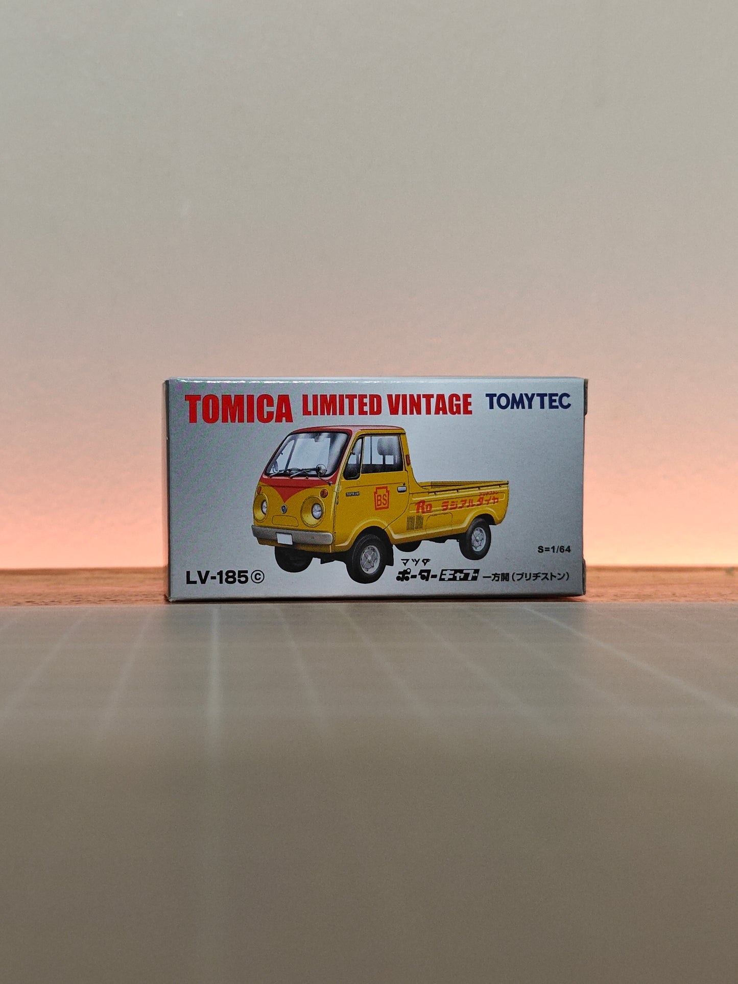 Tomica Cars 1/64 Limited Vintage Neo