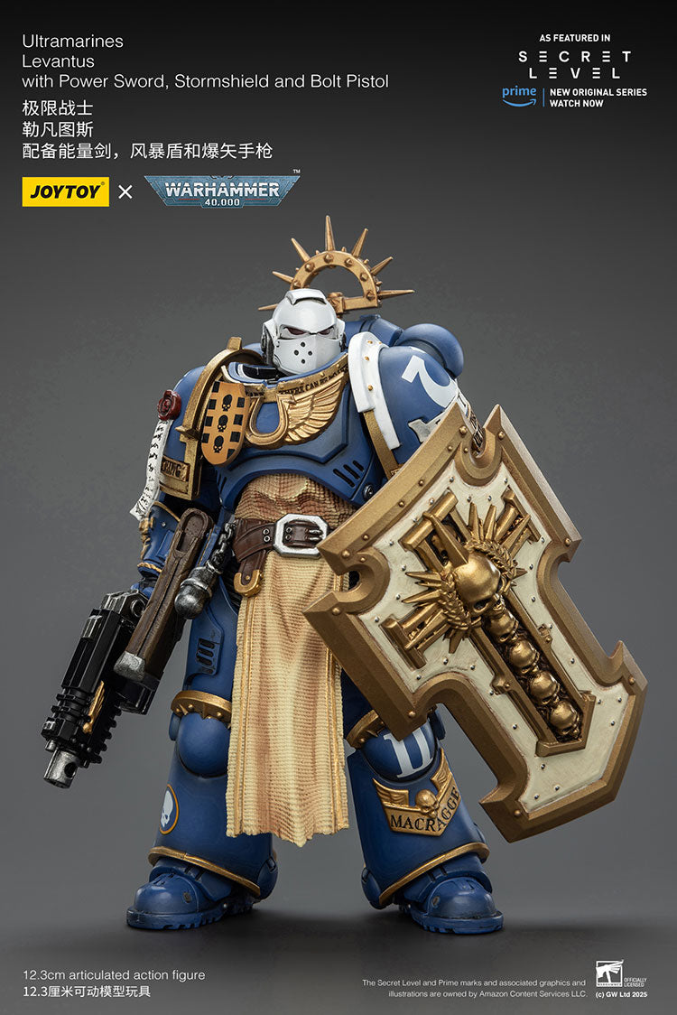 Joytoy 1/18 Warhammer 40k Ultramarines - Levantus with Power Sword, Stormshield and Bolt Pistol