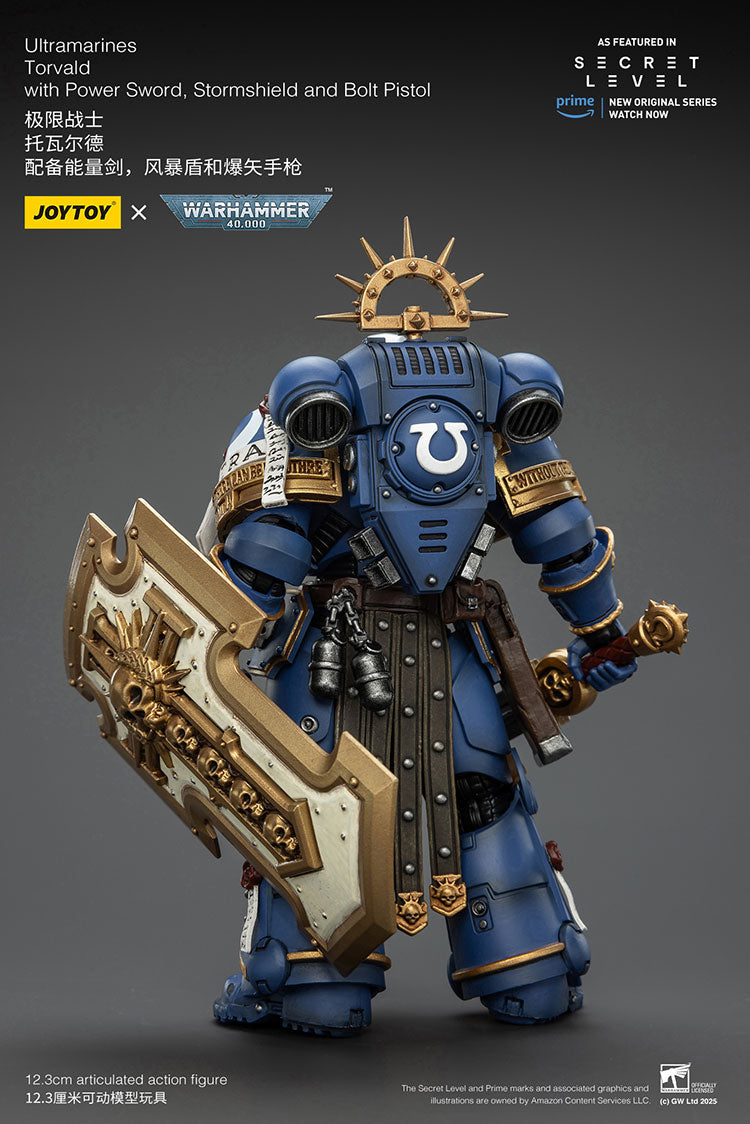 Joytoy 1/18 Warhammer 40k Ultramarines - Torvald with Power Sword, Stormshield and Bolt Pistol