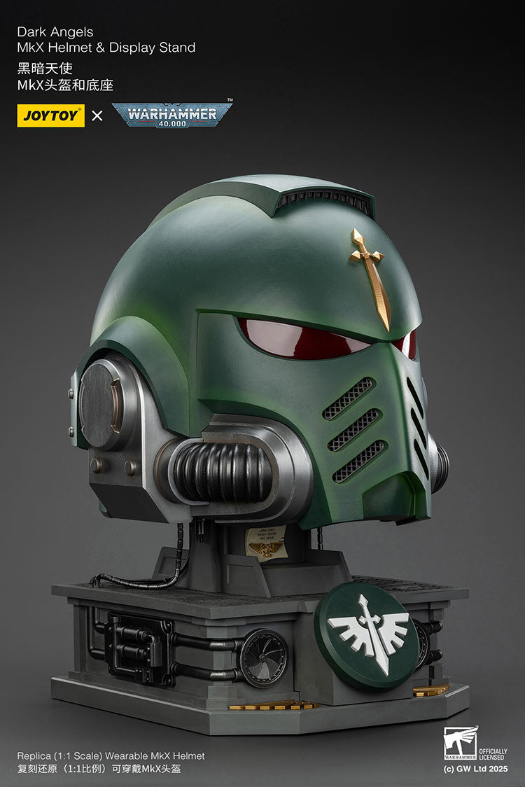 Joytoy 1/18 Warhammer 40k Dark Angels MkX Helmet & Display Stand