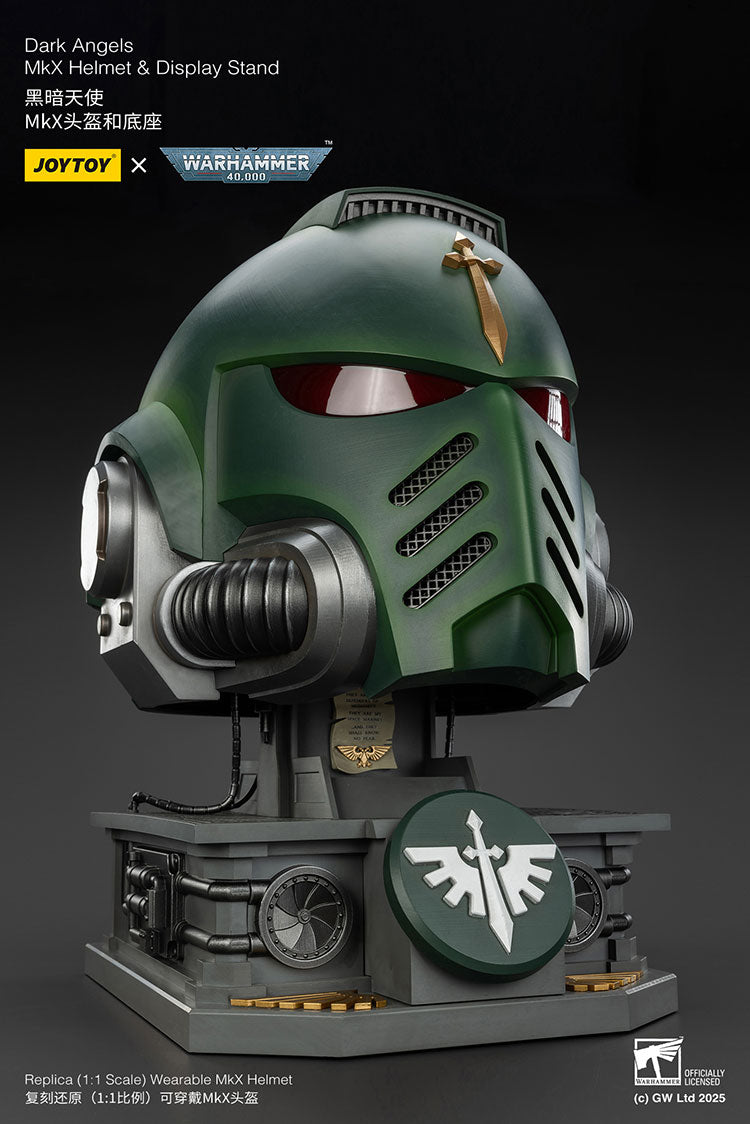Joytoy 1/18 Warhammer 40k Dark Angels MkX Helmet & Display Stand