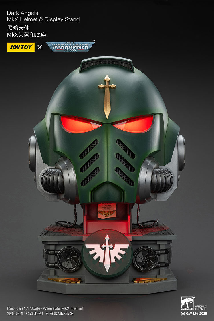 Joytoy 1/18 Warhammer 40k Dark Angels MkX Helmet & Display Stand