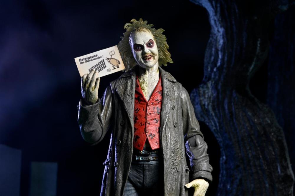 Neca Ultimate Beetlejuice 1988 - Beetlejuice Tour Guide (The Bio-Exorcist)