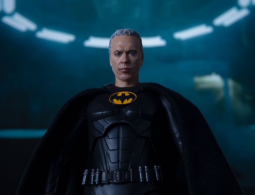 SH Figuarts DC The Flash Movie - Batman