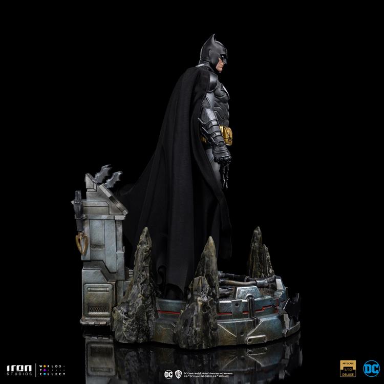 Iron Studios Art Scale 1/10 DC Comics - Batman Unleashed Deluxe