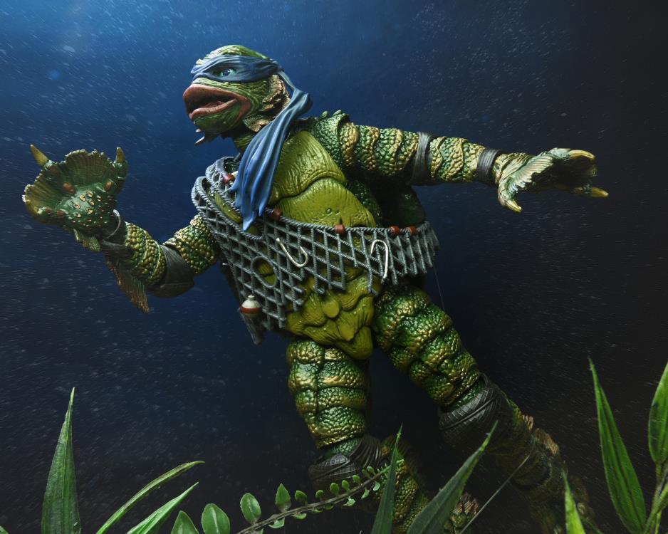 Neca Ultimate Universal Monsters x Teenage Mutant Ninja Turtles - Leonardo as the Creature