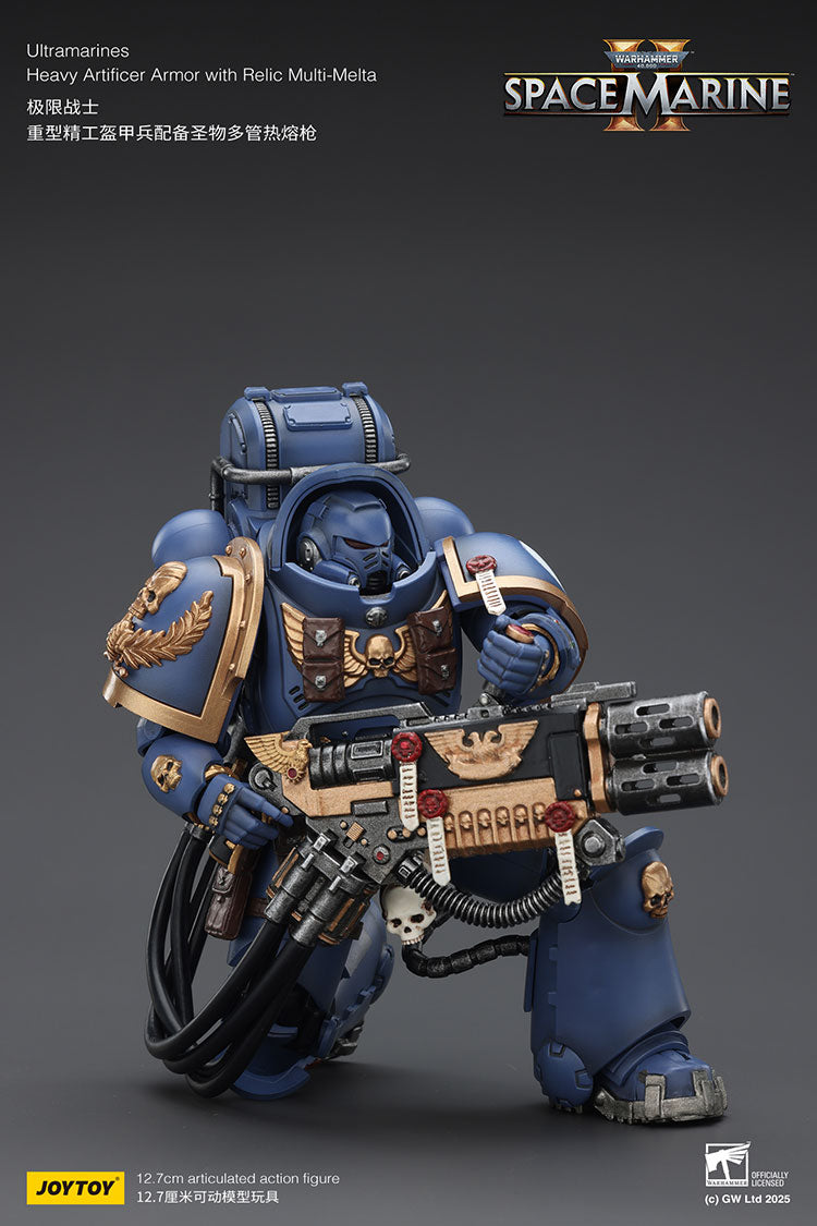 Joytoy 1/18 Warhammer 40k Space Marine Ultramarines - Heavy Artificer Armor with Relic Multi-Melta