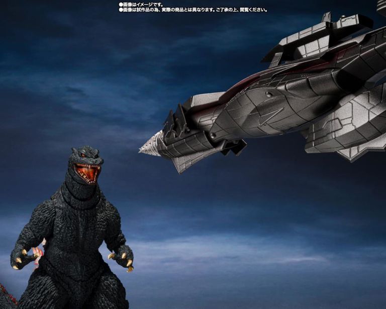 SH Monsterarts Godzilla Final Wars 2004 Heat Ray version vs Shin Gotengo