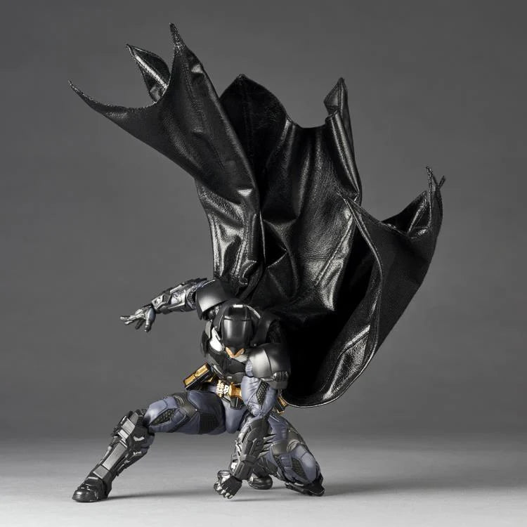Revoltech Amazing Yamaguchi DC - Batman (Batman Arkham Knight Version) [Dented Box]
