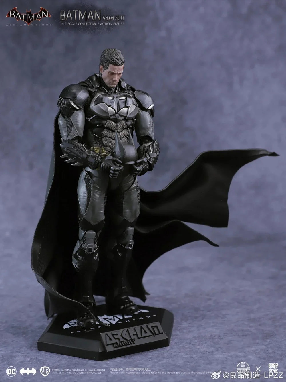 LPZZ DC Batman Arkham Knight - Batman v8.04 Suit