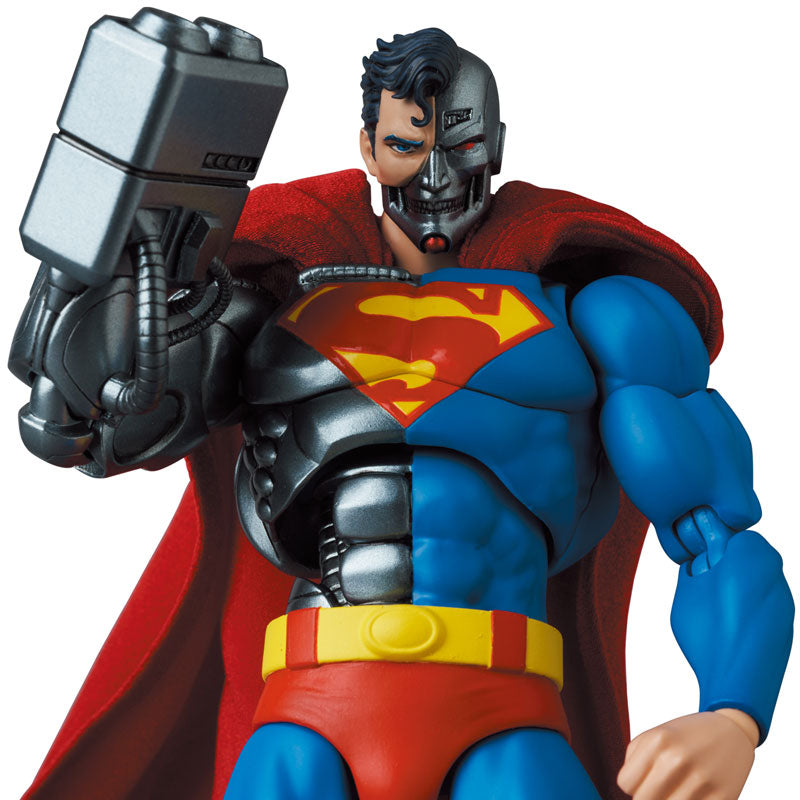 Mafex DC Return of Superman - Cyborg Superman
