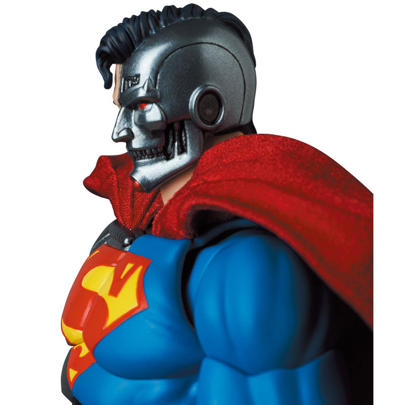 Mafex DC Return of Superman - Cyborg Superman