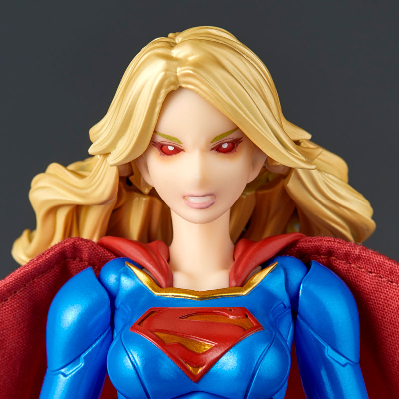 Revoltech Amazing Yamaguchi DC - Supergirl