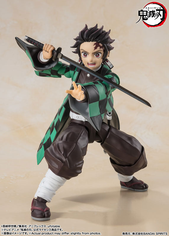 SH Figuarts Demon Slayer Kimetsu no Yaiba - Tanjiro Kamado
