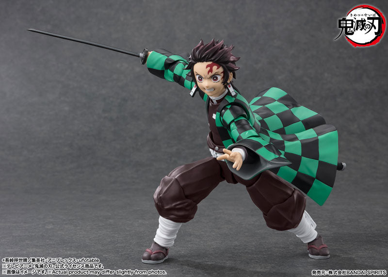 SH Figuarts Demon Slayer Kimetsu no Yaiba - Tanjiro Kamado